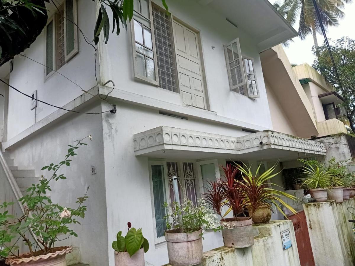 Jestine Homestay Коччи Экстерьер фото